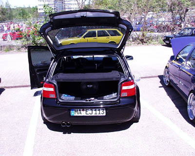 Golf 4 schwarz 01