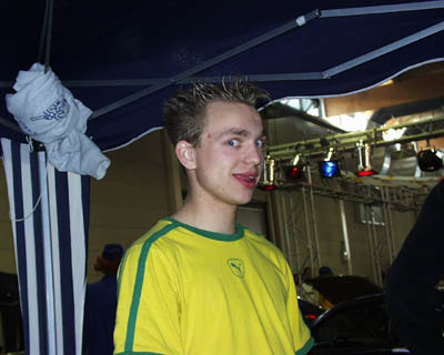 PIC00090