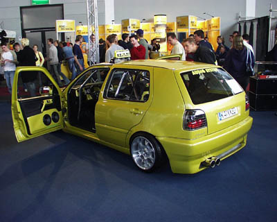 PIC00106