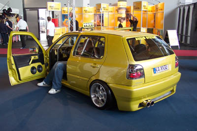 TUNIN127